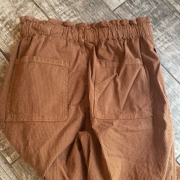 Arizona paper bag waist brown pants - Picture 5 of 6